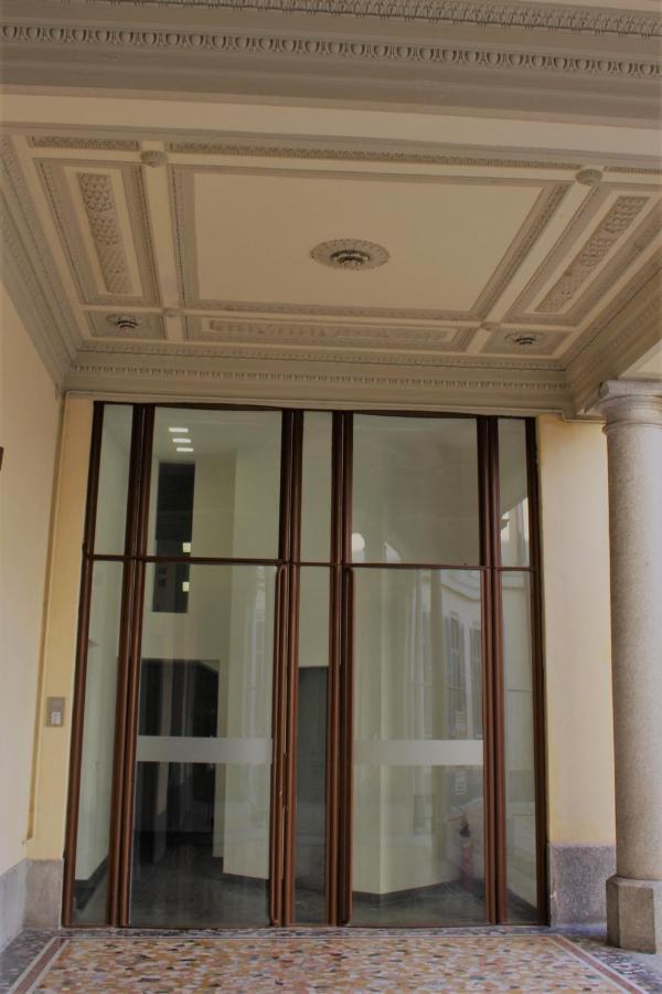 Palazzo Della Torre Elegant Apartment In Como Kültér fotó